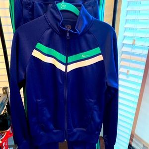 Nike tracksuit set